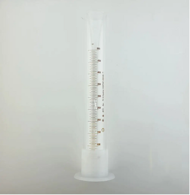 Циліндр мірний скляний з носиком і підставкою із пластмаси, 500 мл ЦиліндрСкло500мл фото